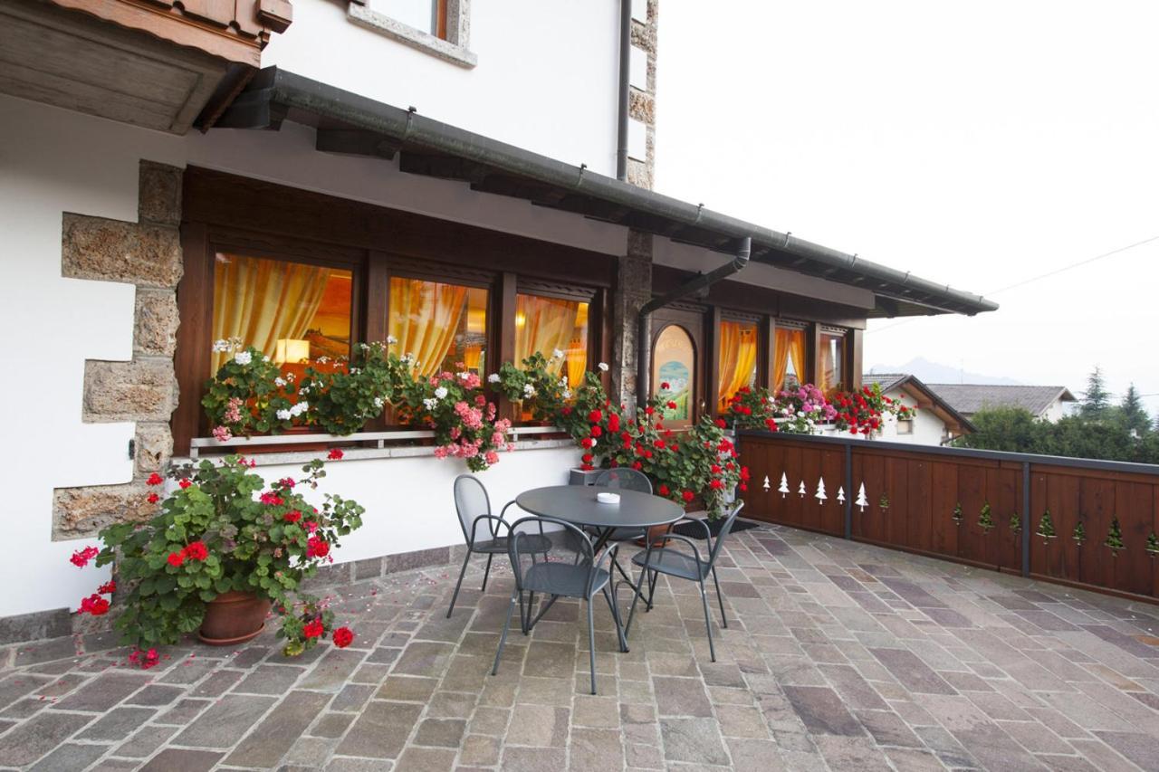 Max Meuble Hotel 3*