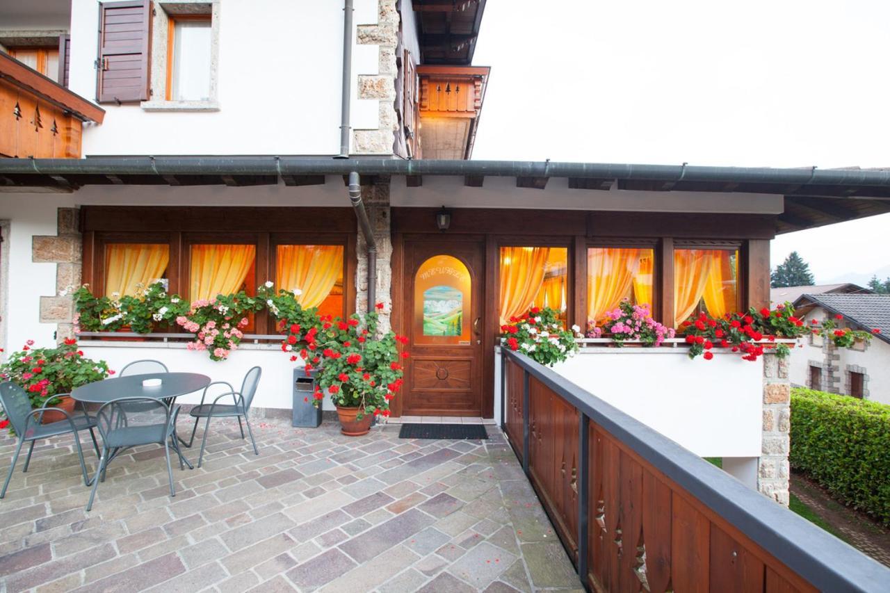 Max Meuble Hotel