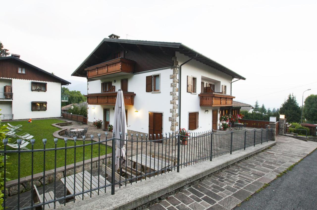 Hotel Max Meuble