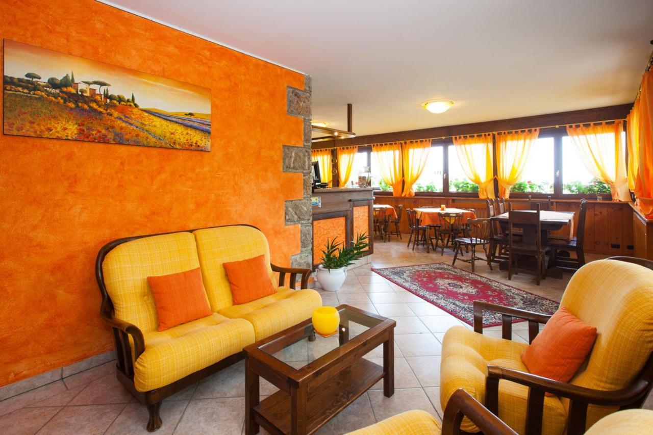 Hotel Max Meuble 3*