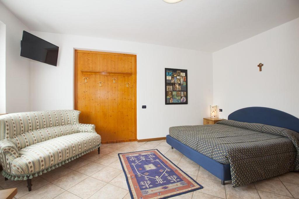 Max Meublè Hotel 3*